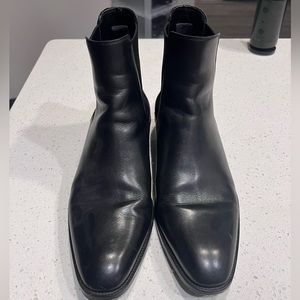 YSL Yves Saint Laurent Wyatt Chelsea boot size 42